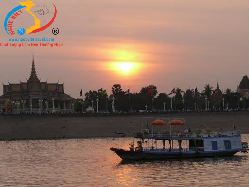 TOUR CAMPUCHIA , SIEM REAP - CỐ ĐÔ OUDONG - PHNOM PENH - XE VIP LIMOUSINE, KS 4 SAO